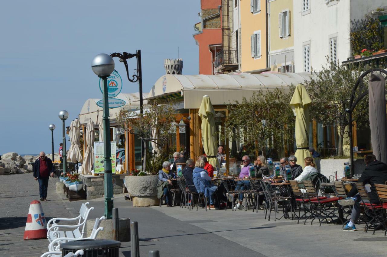 Apartma Piran Lägenhet Exteriör bild